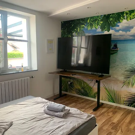 Homeoffice Kueche Wlan Tv Mit Terrasse Grill Проживание в семье Hove (Rhein-Sieg)