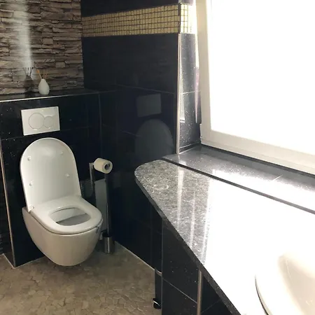 Homeoffice Kueche Wlan Tv Mit Terrasse Grill *