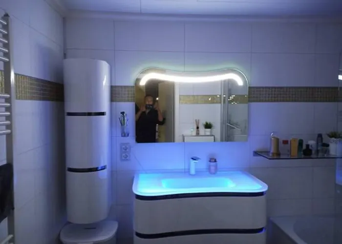 Homeoffice Kueche Wlan Tv Mit Terrasse Grill * Hove (Rhein-Sieg)