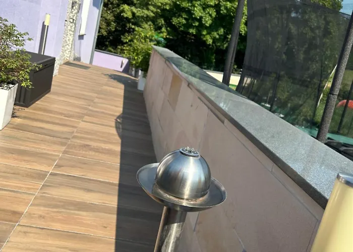 Homeoffice Kueche Wlan Tv Mit Terrasse Grill *